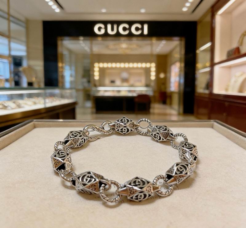 Gucci Bracelet 08yxs69